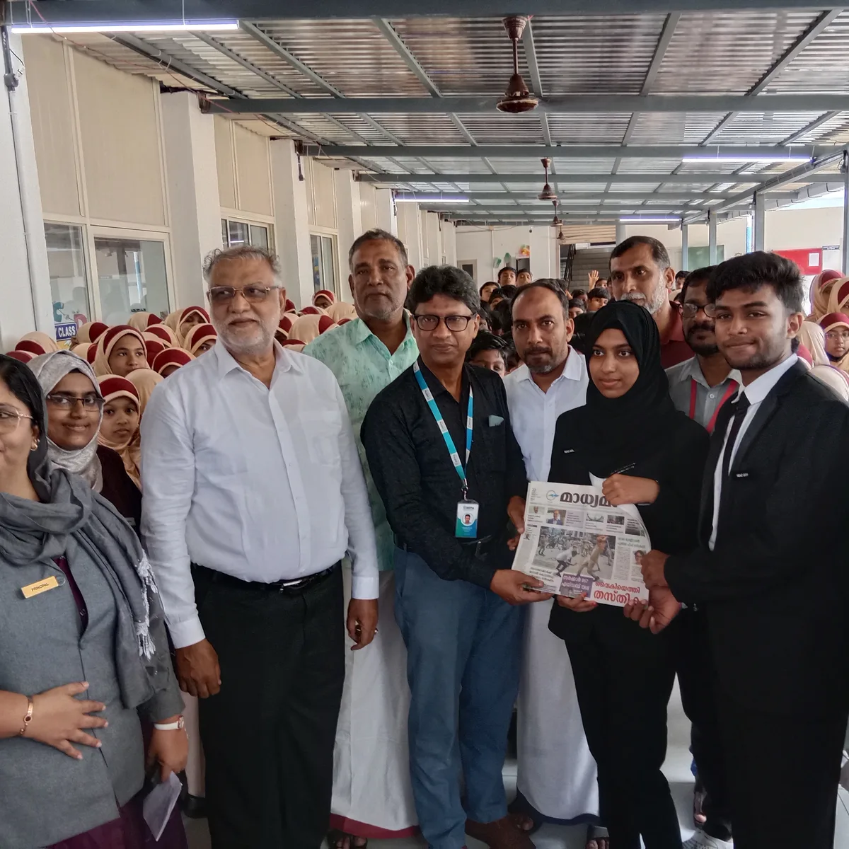 Newspaper Launching 10